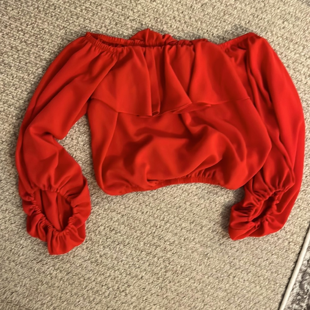 VICI off the shoulder top